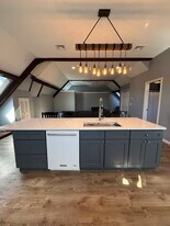 10 High St in Andover, MA - Building Photo