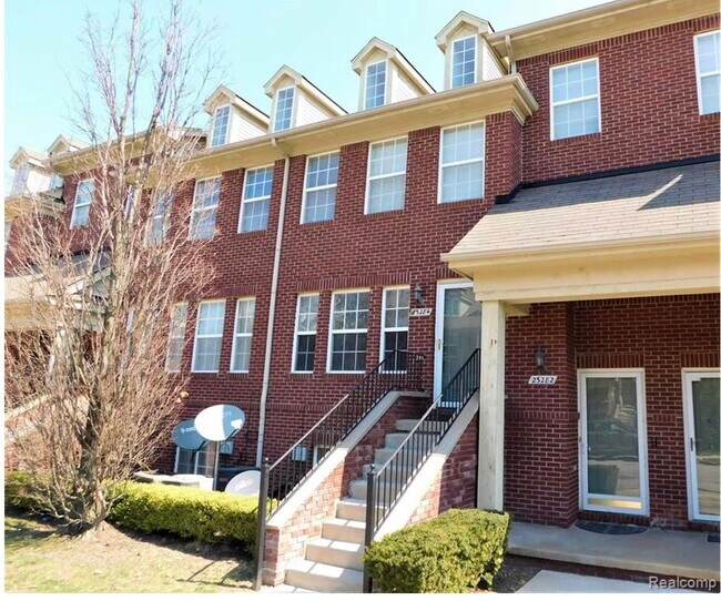 23325 Cornerstone Village Dr Rentals in Southfield, MI