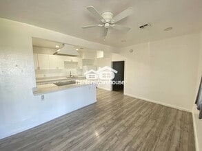 1007 E Elwood St in Phoenix, AZ - Building Photo - Building Photo