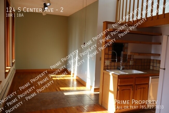 124 S Center Ave in Assaria, KS - Building Photo - Building Photo