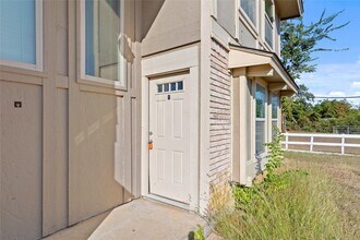 6925 Calendar Rd, Unit B in Arlington, TX - Building Photo - Building Photo