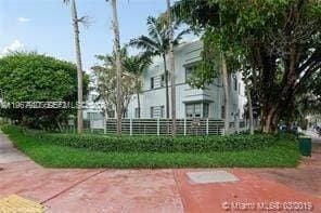 1600 Euclid Ave, Unit 106 in Miami Beach, FL - Foto de edificio - Building Photo
