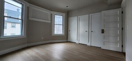 1048 Sanford Ave, Unit 2 in Irvington, NJ - Building Photo - Building Photo