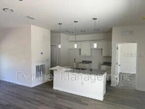 7379 Helliwell St in North Port, FL - Building Photo - Building Photo