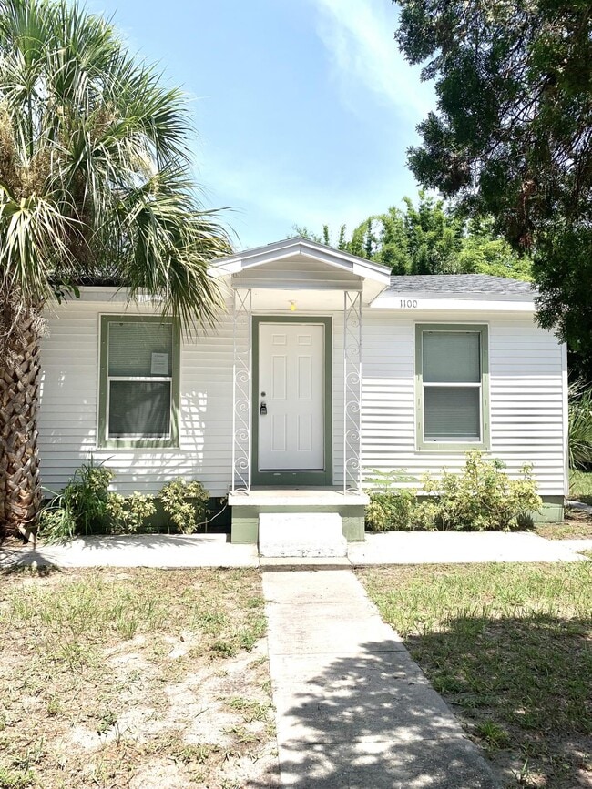 property at 1100 29th St S