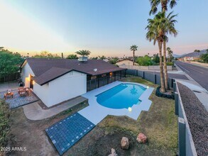 10823 N 109th Way in Scottsdale, AZ - Building Photo - Building Photo