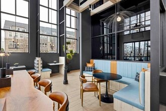 MAA Plaza Midwood in Charlotte, NC - Foto de edificio - Building Photo