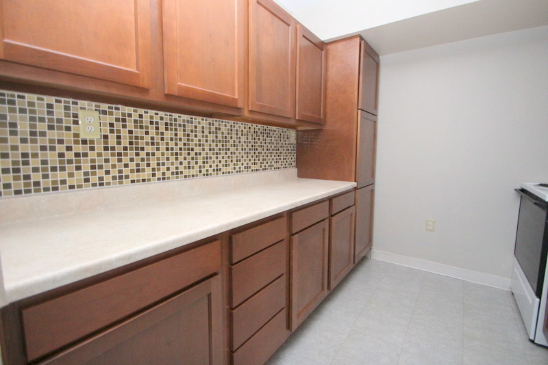 Colonial Arms Apartments in Monaca, PA