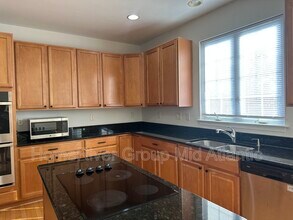 15815 Meherrin Way in Woodbridge, VA - Building Photo - Building Photo