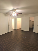 8201 Richmond Ave. in Houston, TX - Building Photo - Building Photo