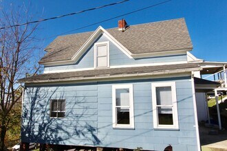 340 Grant Ave in Morgantown, WV - Building Photo - Building Photo