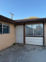 204 W Robertson Rd in Ridgecrest, CA - Building Photo