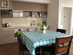52-852 Forest Manor Rd in Toronto, ON - Building Photo - Building Photo