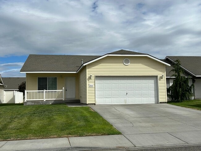 property at 7815 Deschutes Dr