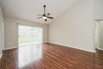 3355 Kelsey Ln in St. Cloud, FL - Building Photo - Building Photo