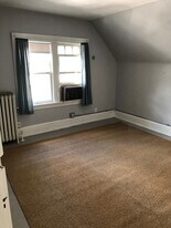 2615 N Summit Ave, Unit East Side apartment in Milwaukee, WI - Building Photo
