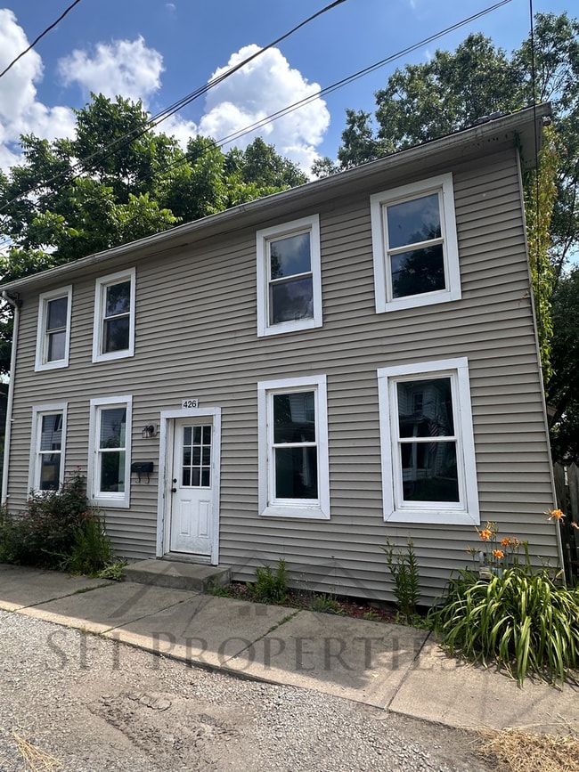 property at 426 N Jefferson St