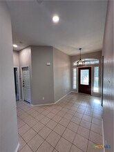 6902 Golden Oak Ln in Killeen, TX - Building Photo - Building Photo