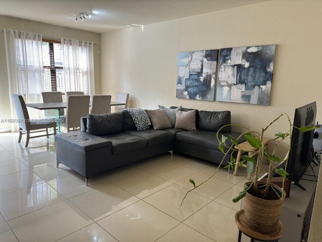 8437 Blue Cove Way in Parkland, FL - Building Photo - Building Photo