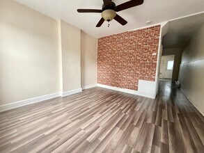 159 W 7th Ave in Conshohocken, PA - Building Photo - Building Photo