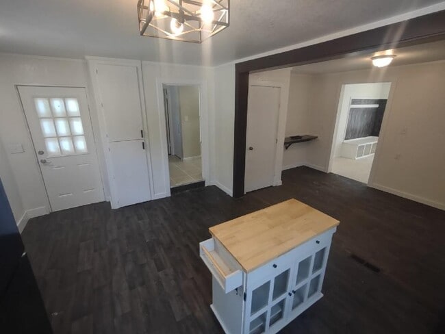 14644 Kellogg School Rd in Hickory Corners, MI - Building Photo - Building Photo