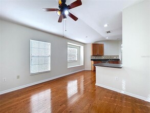 5549 Autumn Shire Dr in Zephyrhills, FL - Building Photo - Building Photo