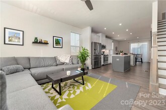 436 W Tremont Ave in Charlotte, NC - Building Photo - Building Photo