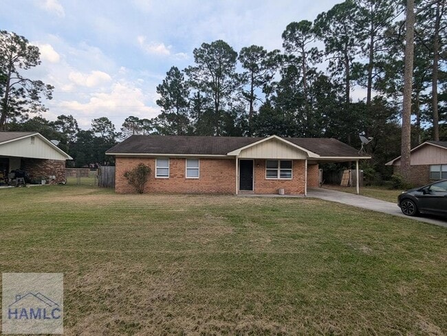 property at 468 Elm St