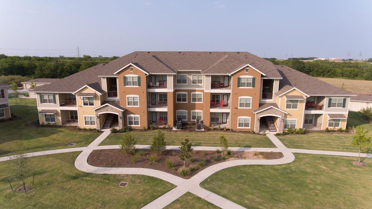 The Royse at Parker Boulevard Apartments in Royse City, TX - Foto de edificio