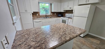 3703 Mary Anna Dr in Chattanooga, TN - Foto de edificio - Building Photo