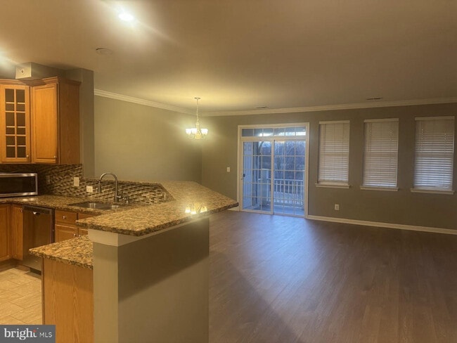 13884 Greendale Dr in Woodbridge, VA - Building Photo - Building Photo