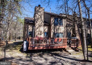 21 Fairway Ct in Evesham, NJ - Building Photo - Building Photo