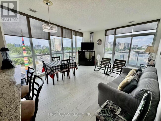 property at 70-370 Forest Manor Rd