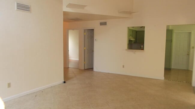 3525 NW 86 Way in Gainesville, FL - Building Photo - Building Photo