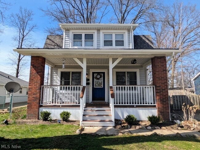 1902 Harding Dr in Wickliffe, OH - Building Photo - Building Photo