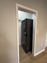 334 Flicker St in Baton Rouge, LA - Foto de edificio - Building Photo