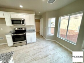 2855 E John L Ave in Kingman, AZ - Building Photo - Building Photo