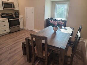 20 Hawkes St in Marblehead, MA - Building Photo - Building Photo