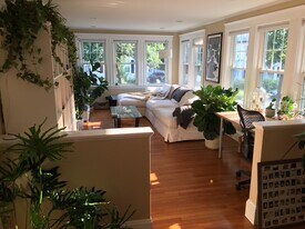 88 Warwick Rd in Newton, MA - Building Photo