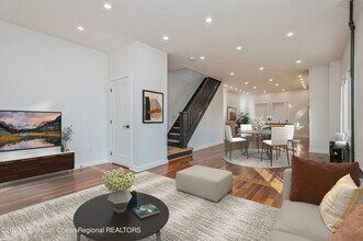 487 S Pine Ave in Parlin, NJ - Building Photo - Building Photo