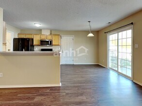 6437 Saybrooke Dr in Raleigh, NC - Building Photo - Building Photo