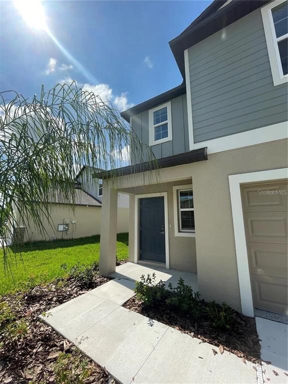 11531 Radiant Shr Lp in San Antonio, FL - Building Photo - Building Photo