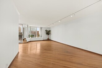 4170 N Marine Dr, Unit 6L in Chicago, IL - Building Photo - Building Photo