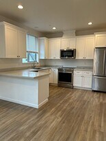 1086-1086 Dutton Ave in Santa Rosa, CA - Building Photo