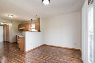 2048 Cameron Crossing in Loveland, OH - Building Photo - Building Photo