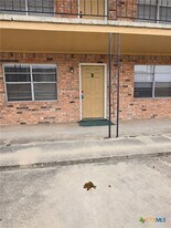 309 Sunset Ln in Copperas Cove, TX - Building Photo