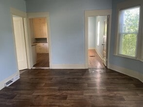 406 Naymut St in Menasha, WI - Building Photo - Building Photo