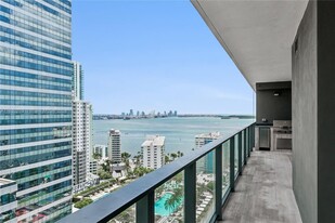 1451 Brickell Ave