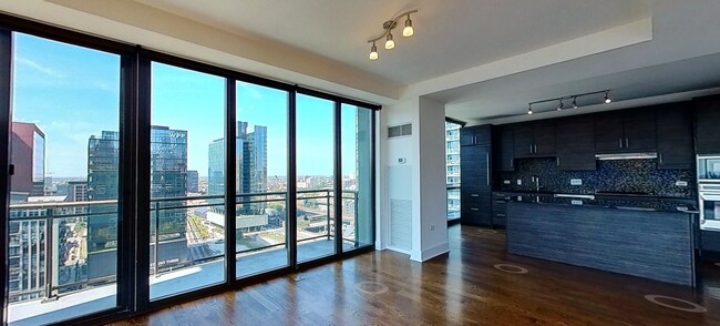 610 W Wayman St in Chicago, IL - Building Photo - Building Photo