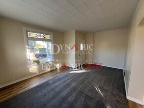 517 W 9th St in Sioux Falls, SD - Building Photo - Building Photo